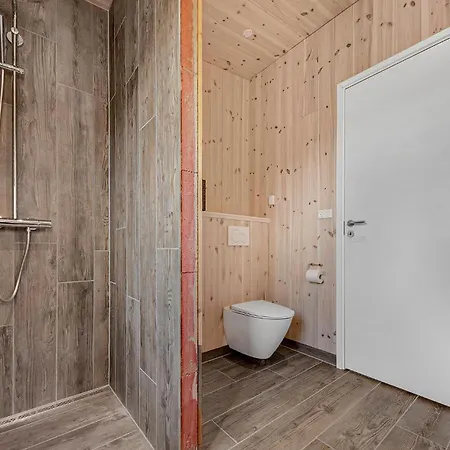 3 Bedroom Stunning In * Odder