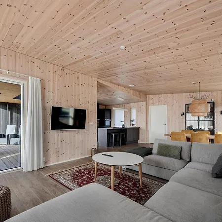 3 Bedroom Stunning In * Odder