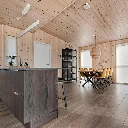 3 Bedroom Stunning In Hébergement de vacances Odder