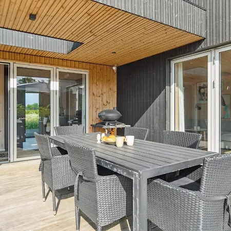 3 Bedroom Stunning In 펜션 오더